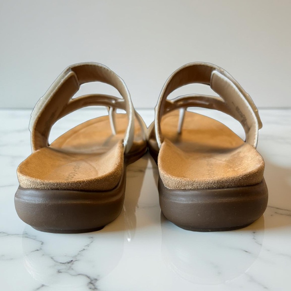Easy Spirit Women's Wilamena White Sandals - Size 6 - Picture 5 of 11